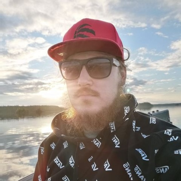 Meet your Posher, Alex - Picture 1 of 1